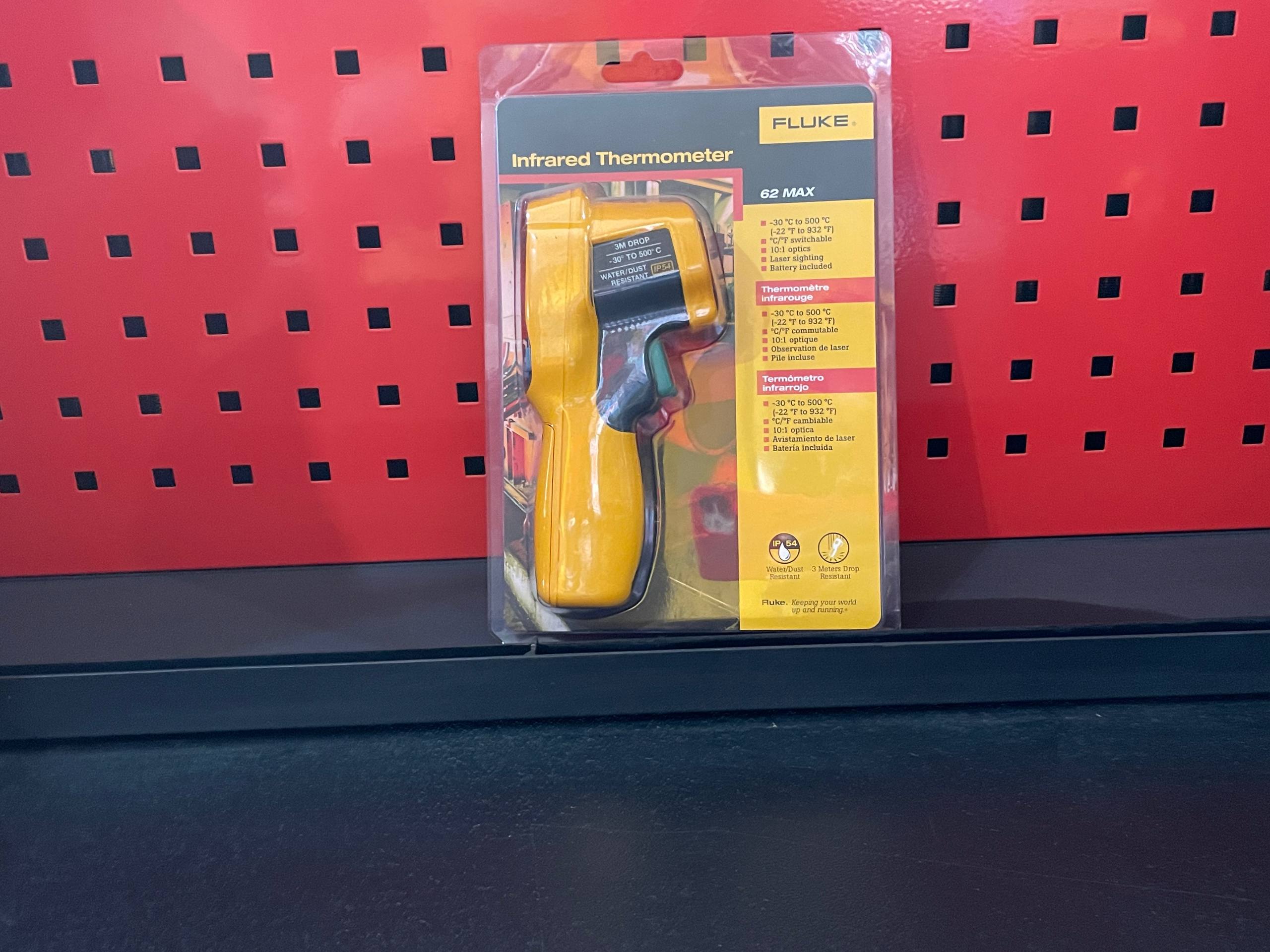 FLUKE 62MAX -30 °C to +500 °C INFRARED THERMOMETER