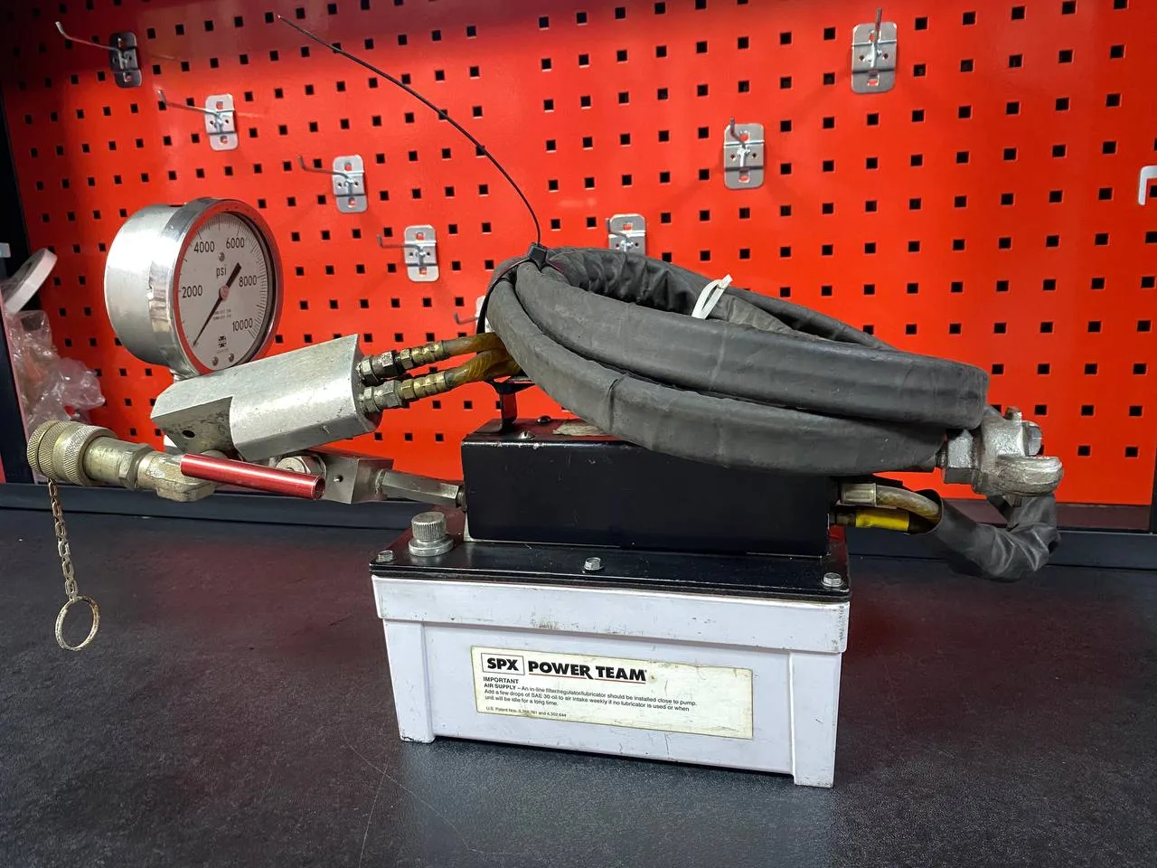 SPX POWER TEAM PA4RM 700BAR/10000PSI AIR/HYDRAULIC PUMP WITH REMOTE CONTROL